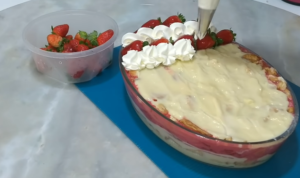 Pavê de Morango com Creme de Baunilha